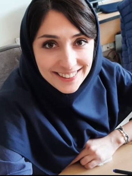 سمانه سازگارنژاد